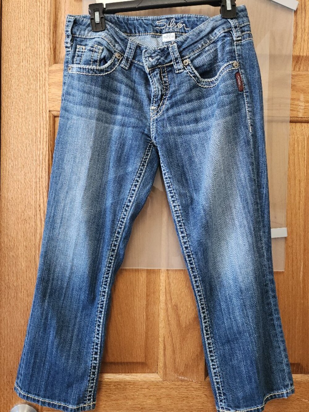 Womens SILVER size 29 AIKO Capri